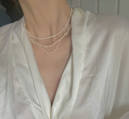 گردنبندهای چوکر مروارید 4.1 گرم زنجیره ای مروارید 37 سانتی متر High Luser Pearl Choker