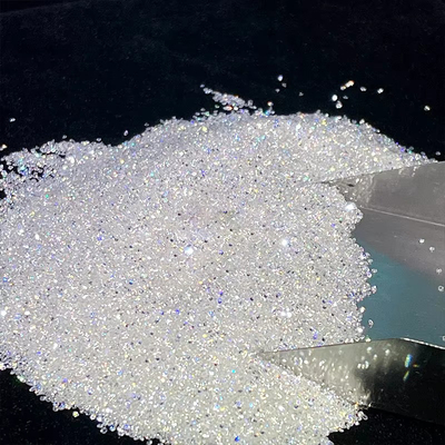 اندازه کوچک مویسانایت 1.0 CT در هر بسته با رنگ بازی جلوه های نوری