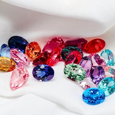 رنگ 6*8mm Oval Cut Lab رشد الماس 22 چند رنگ 1.5ct زعفرون یاقوت زمرد سنگ قیمتی آزاد