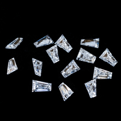 حلقه موسانیت تک نفره عمده فروشی موسانیت Gem Baguette Tapered Cut Charles VVS Loose موسانیت الماس