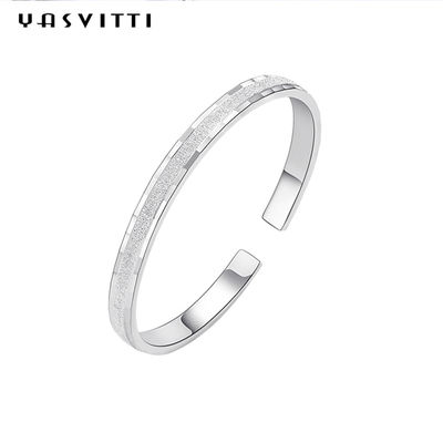 0.08oz دستبند جذاب نقره ای 2 اینچ S925 OEM دستبند قابل تنظیم زنانه