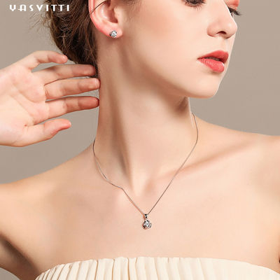 گردنبند آلیاژ زنانه گردنبند آویز زنانه Clover Blue Crystal گردنبند آلیاژ