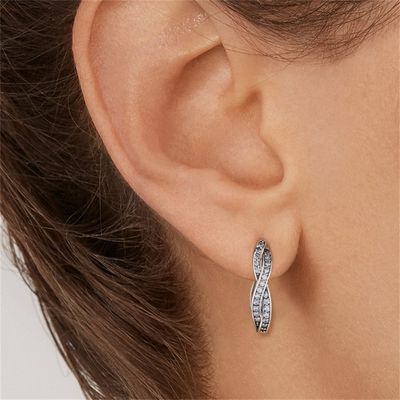 0.5in 1.7g گوشواره حلقه بافته Twist Brincos Sterling Silver Studs Party ODM