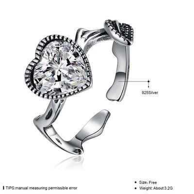 انگشتر الماس نقره عیار 18k طلای سفید Moissanite