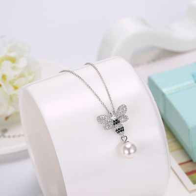 گردنبند طلا و جواهر نقره ای استرلینگ مدل ODM Butterfly Crystal 0.27in Pearl 3.93g